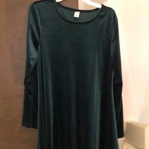 Brand new Old navy dark green velvet dress